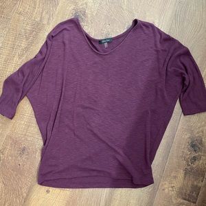 Maroon 3/4 sleeve sweater